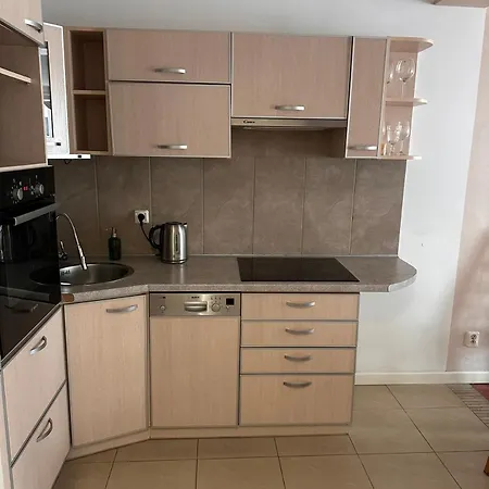 Apartmán Modern In Center With Free Parking *